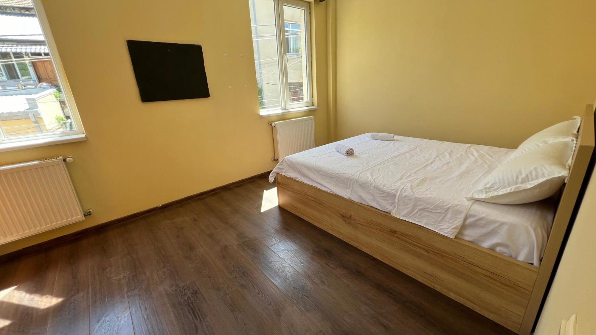 فندق Garden House تبليسي المظهر الخارجي الصورة